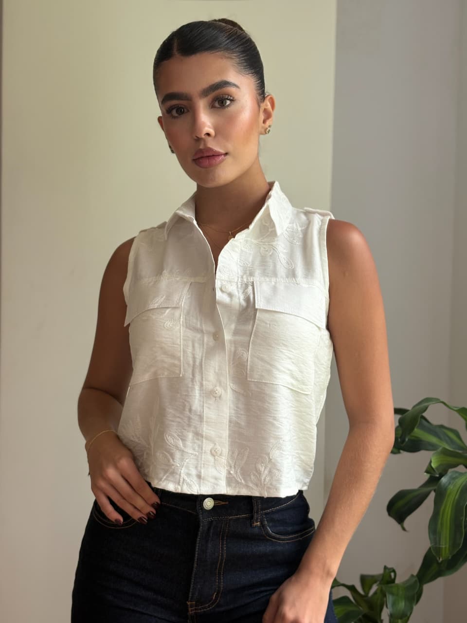 Camisa seda crepe bordada