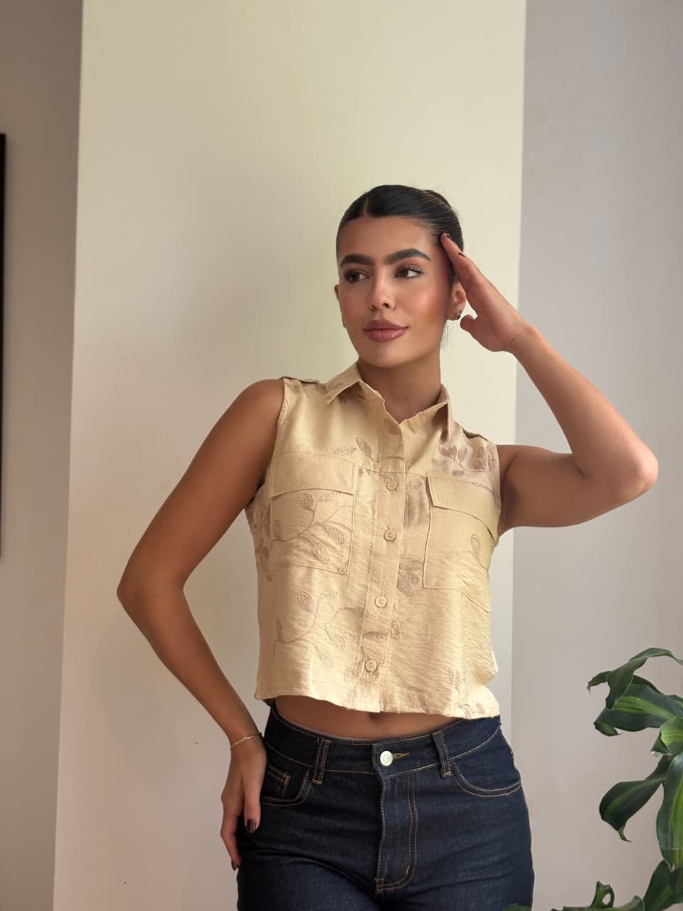 Camisa seda crepe bordada